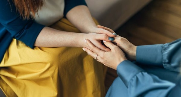 내가 암에 걸렸다는 걸 얘기하는 것은 어려운 문제일 수 있다. 출처 : 엠디앤더슨 암센터 